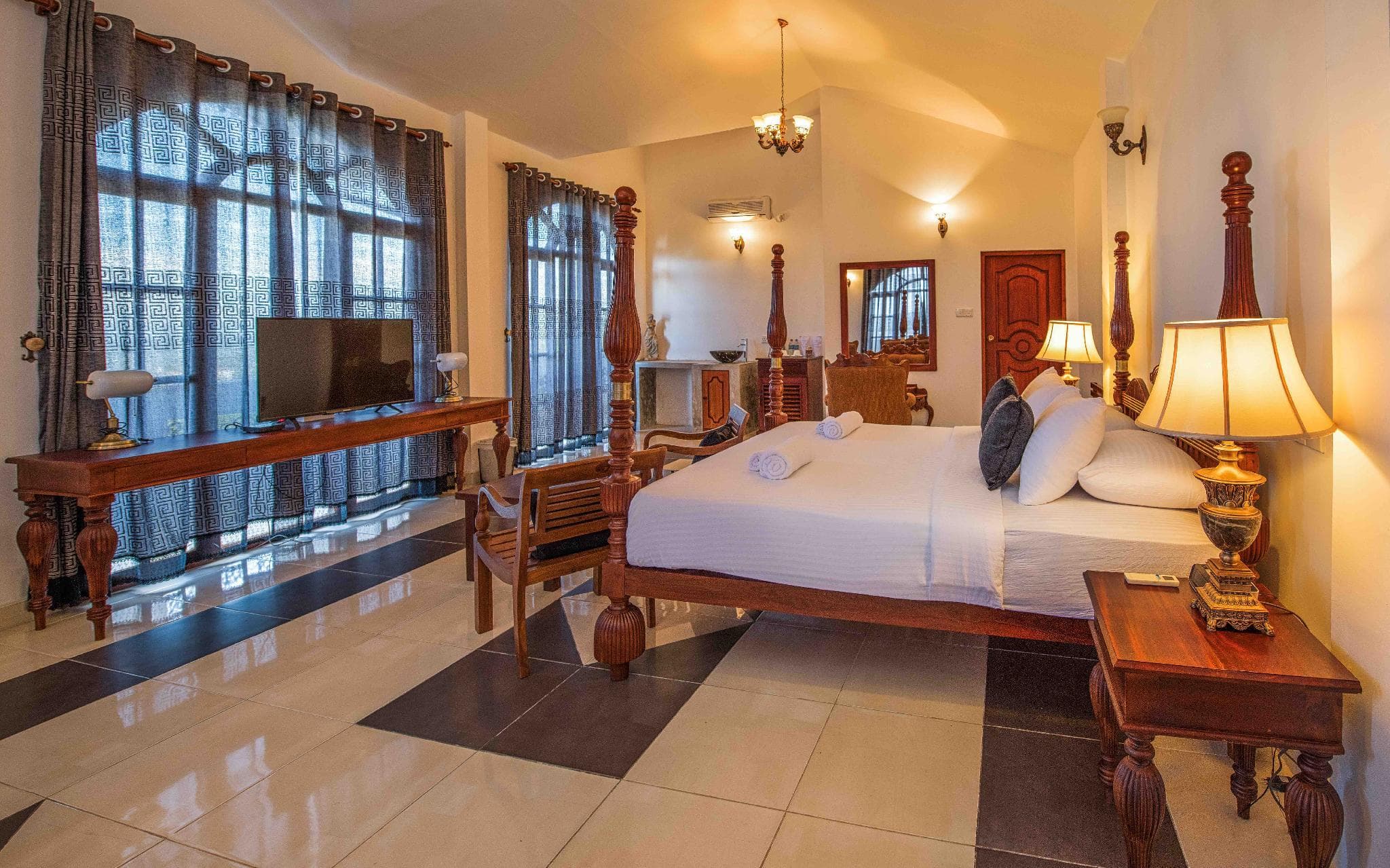 Ceylon Breeze Kandy