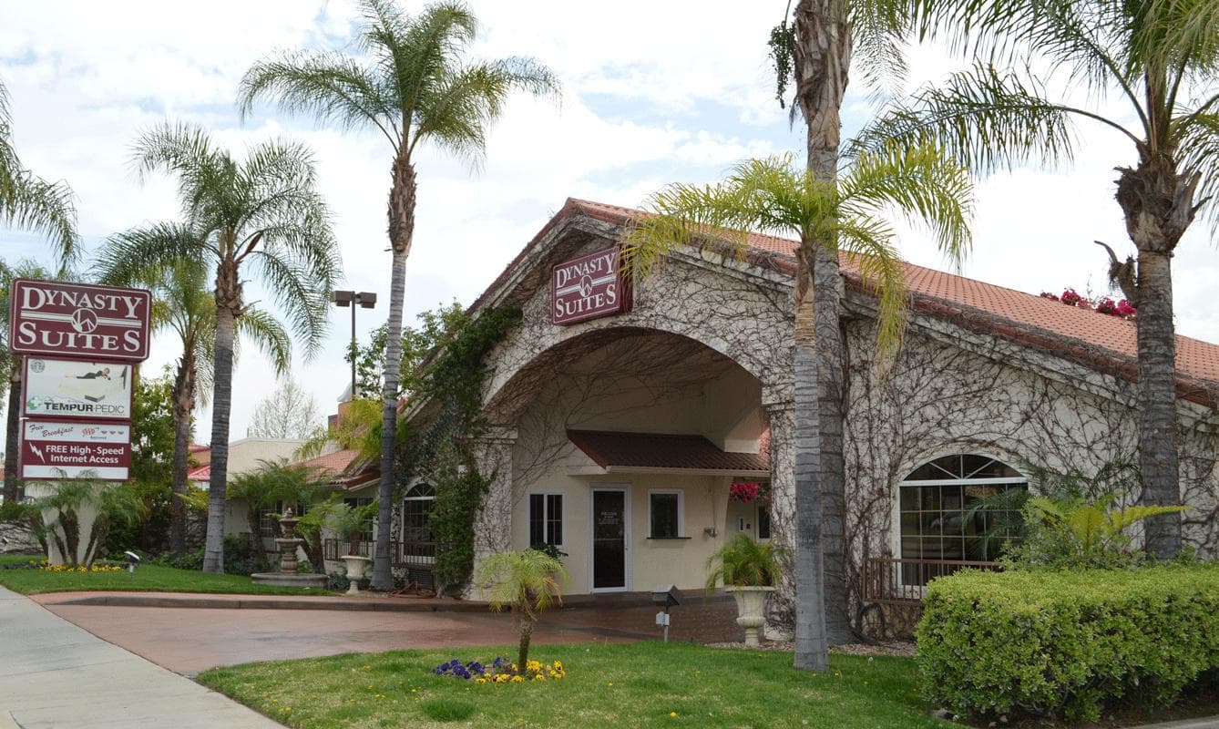 Dynasty Suites Redlands