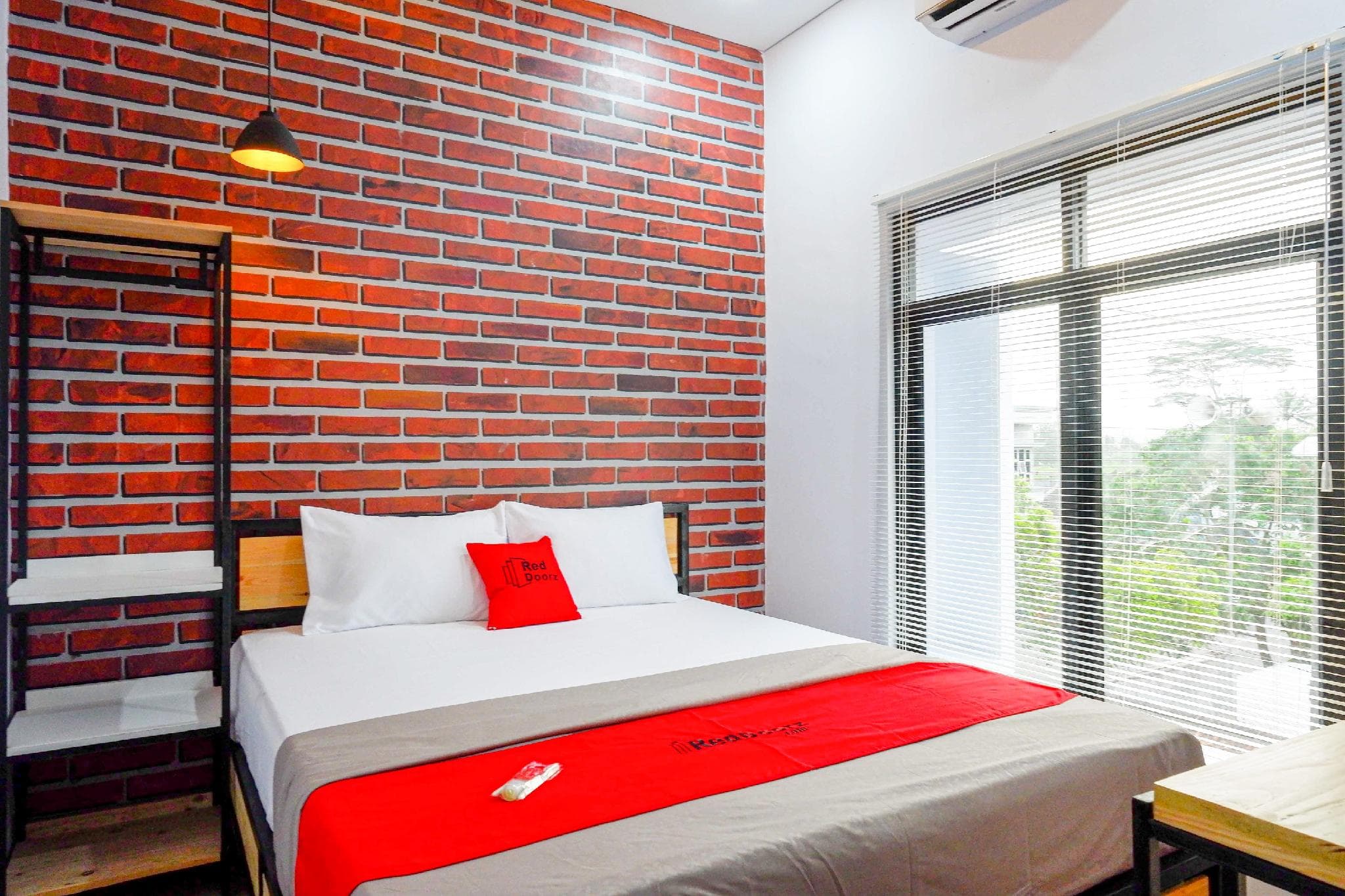 RedDoorz near Universitas Muhammadiyah Purwokerto 2