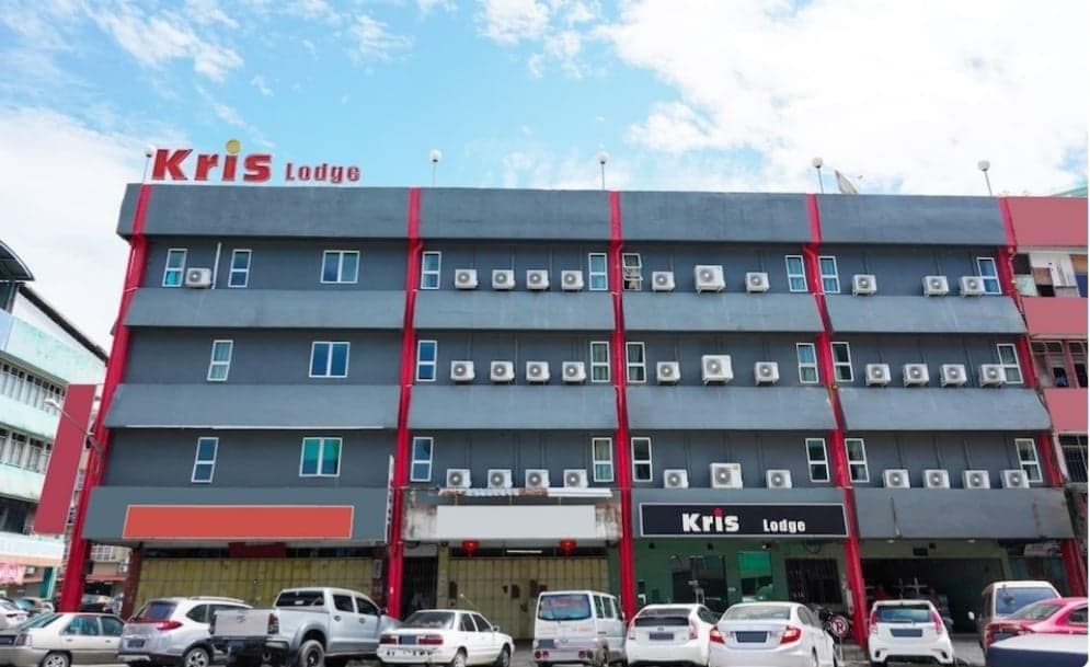 KRIS LODGE HOTEL