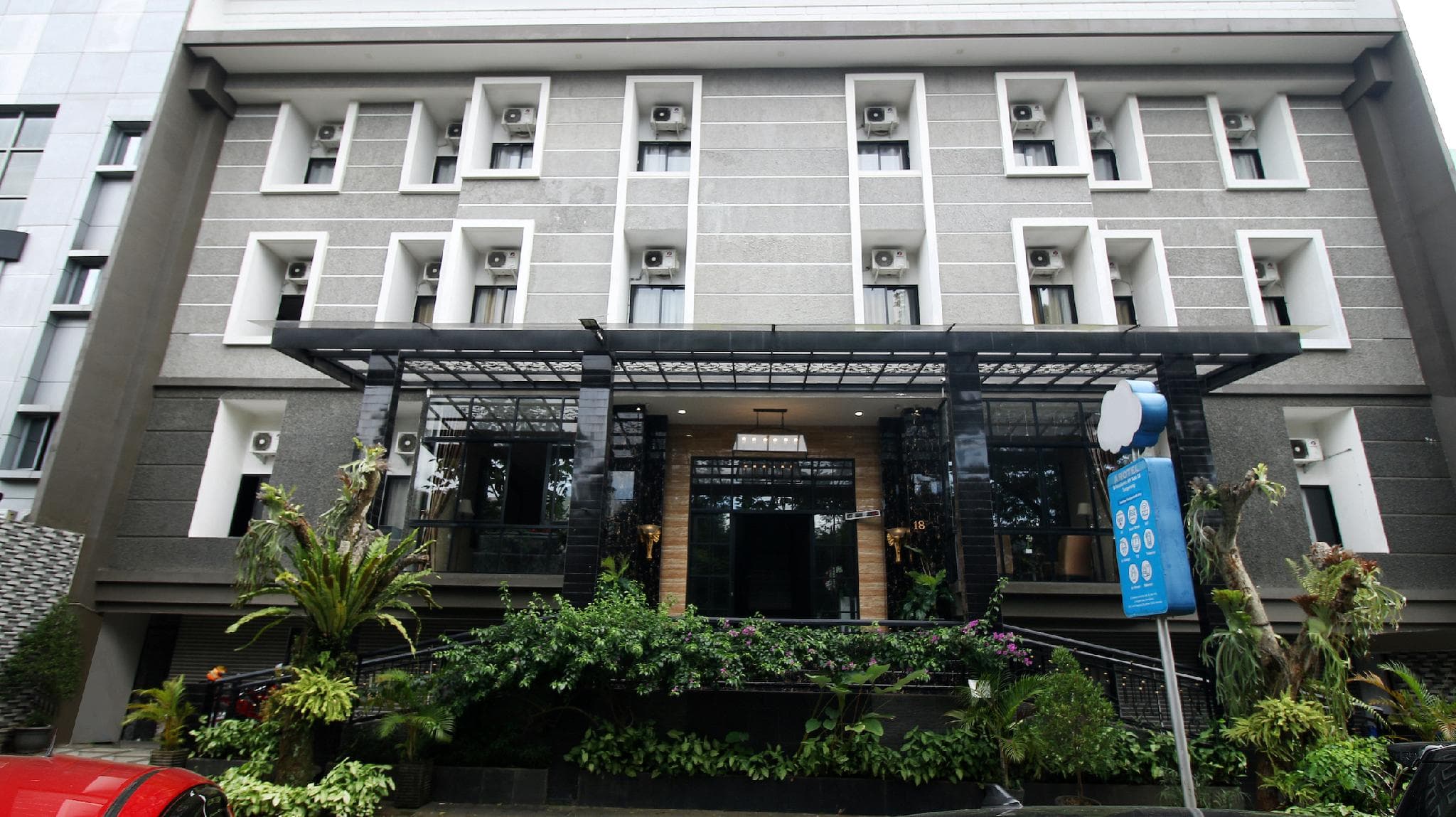 Arotel BSD