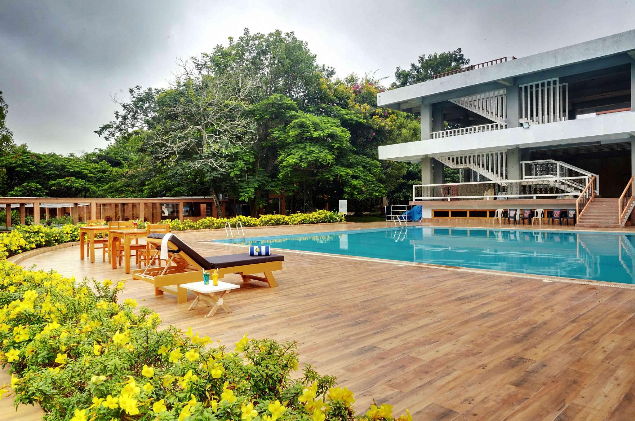 Gold Coins Club & Resort