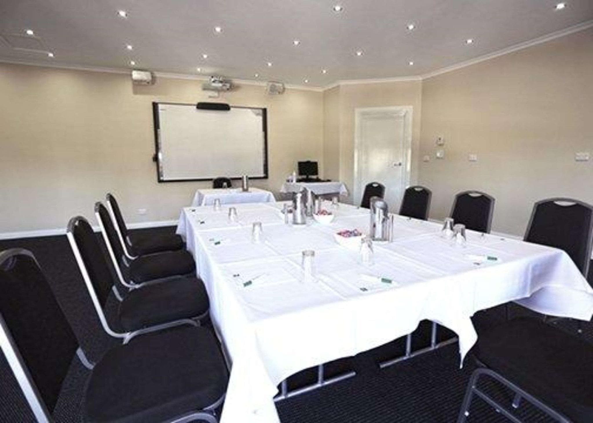 Quality Hotel Melbourne Airport