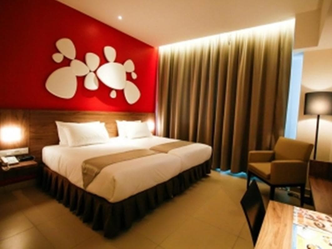 Dhotel