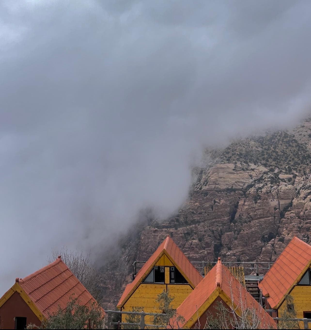 Dana luxury huts