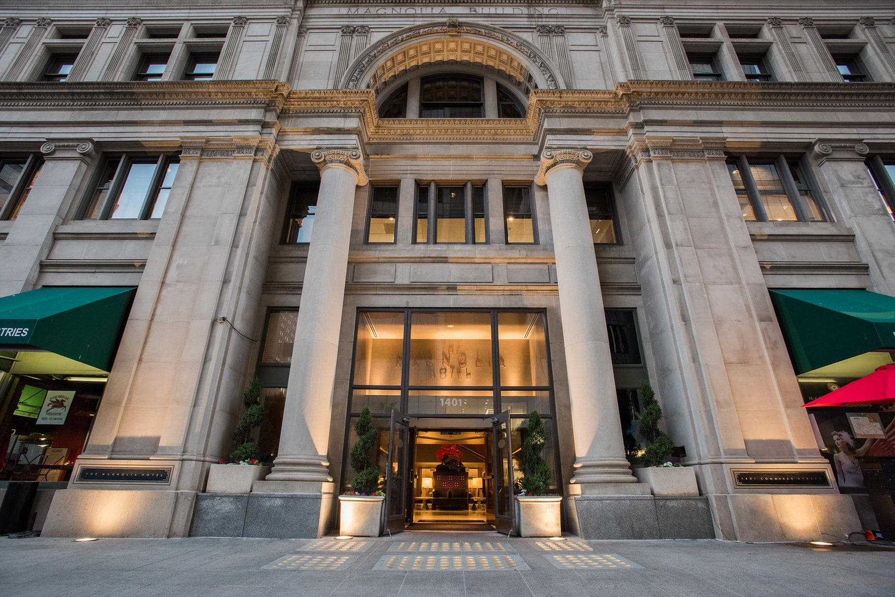 Magnolia Hotel Downtown Dallas