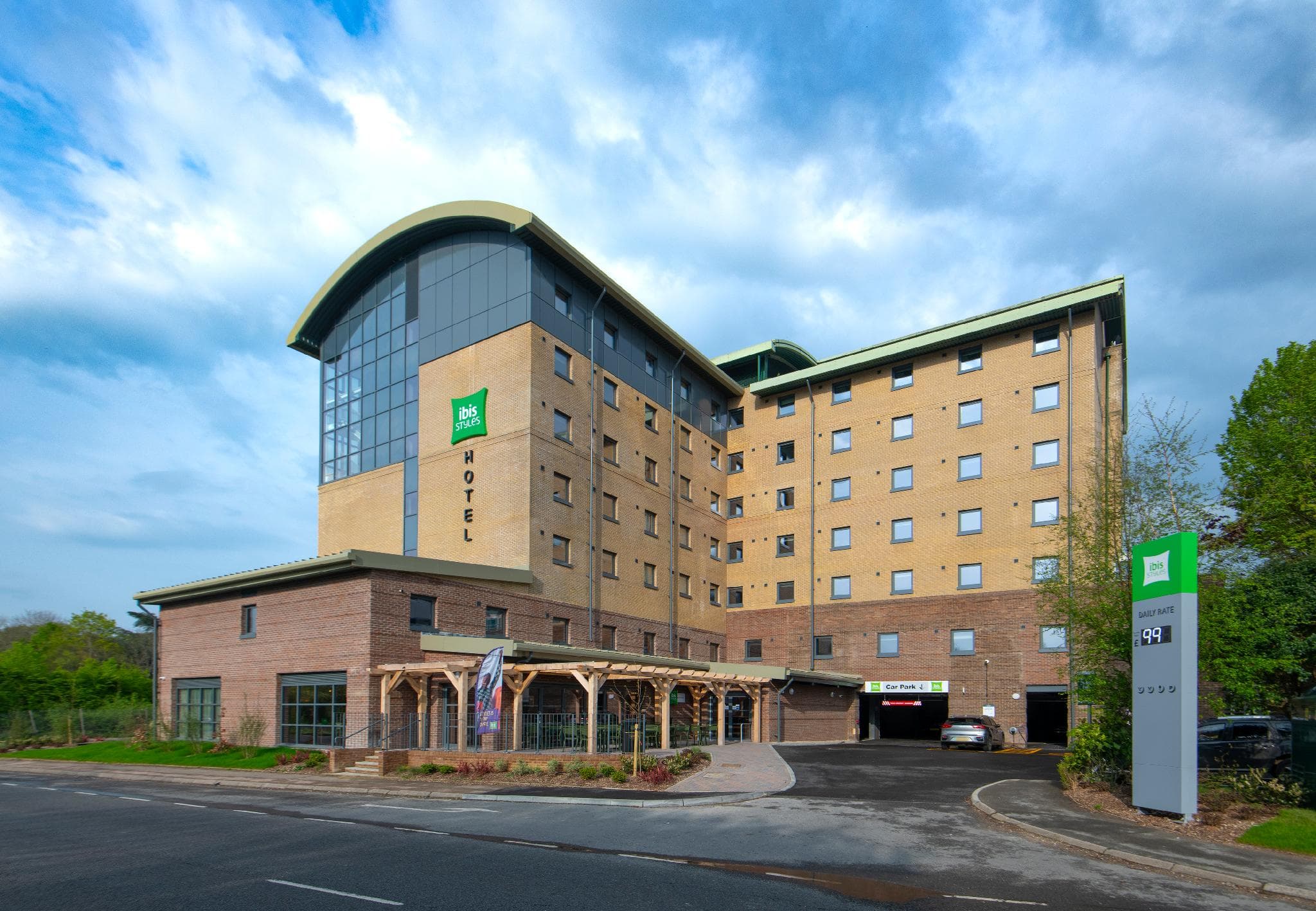 ibis Styles London Gatwick Airport