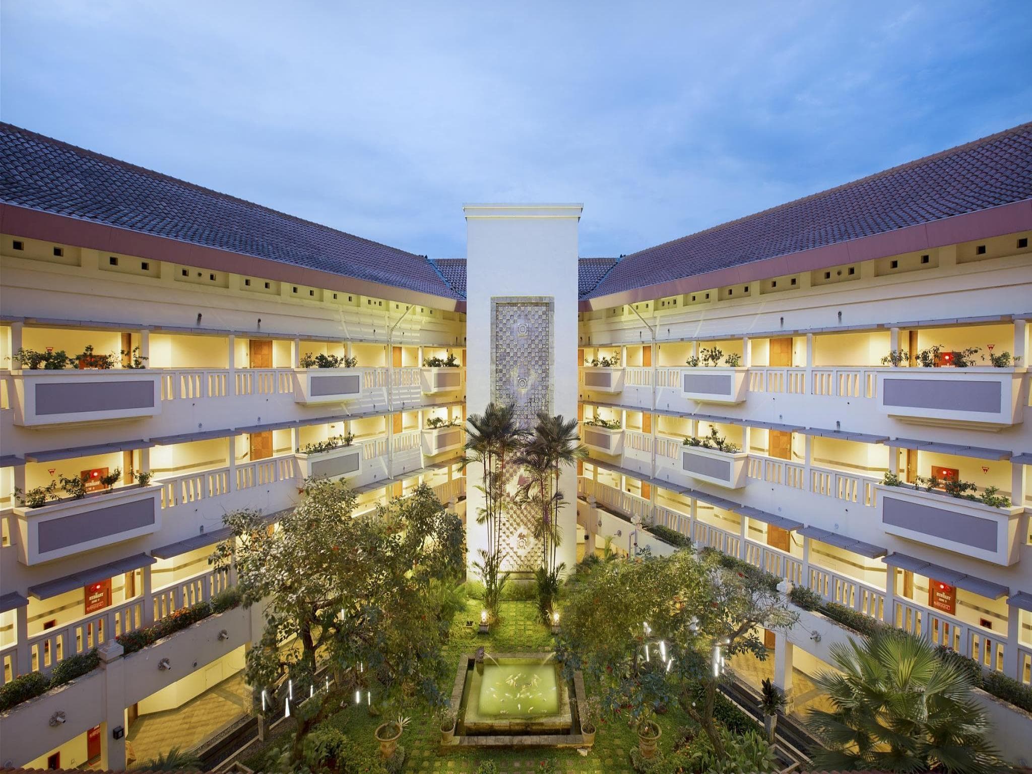 Puri KIIC Golf View Hotel