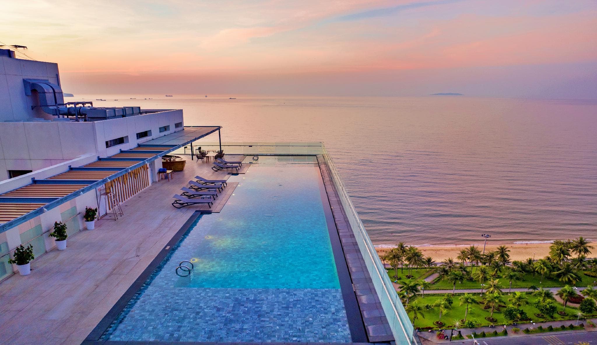 Anya Premier Beachfront Hotel Quy Nhon