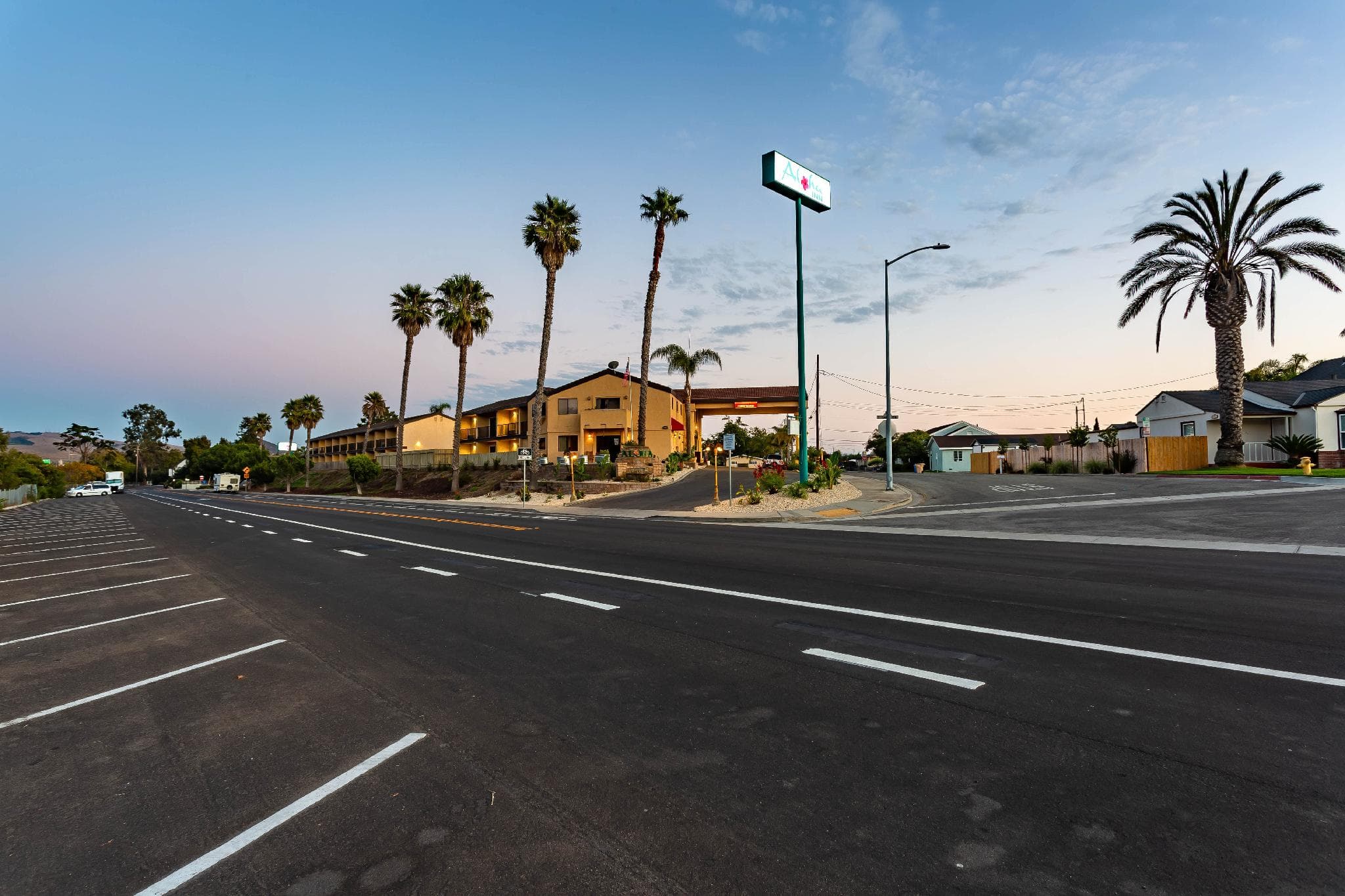 Aloha Inn
