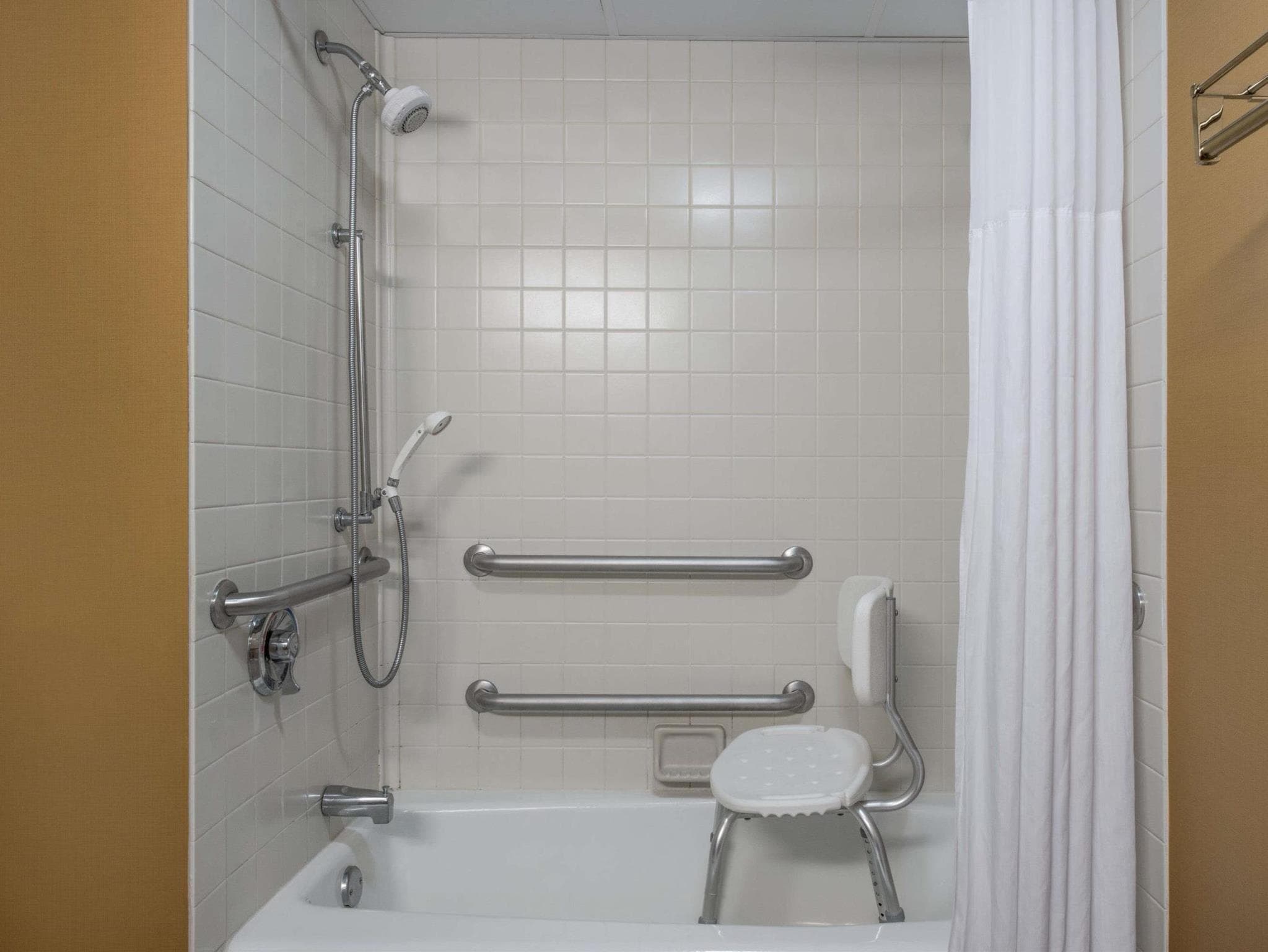 Days Inn by Wyndham Harrisburg North