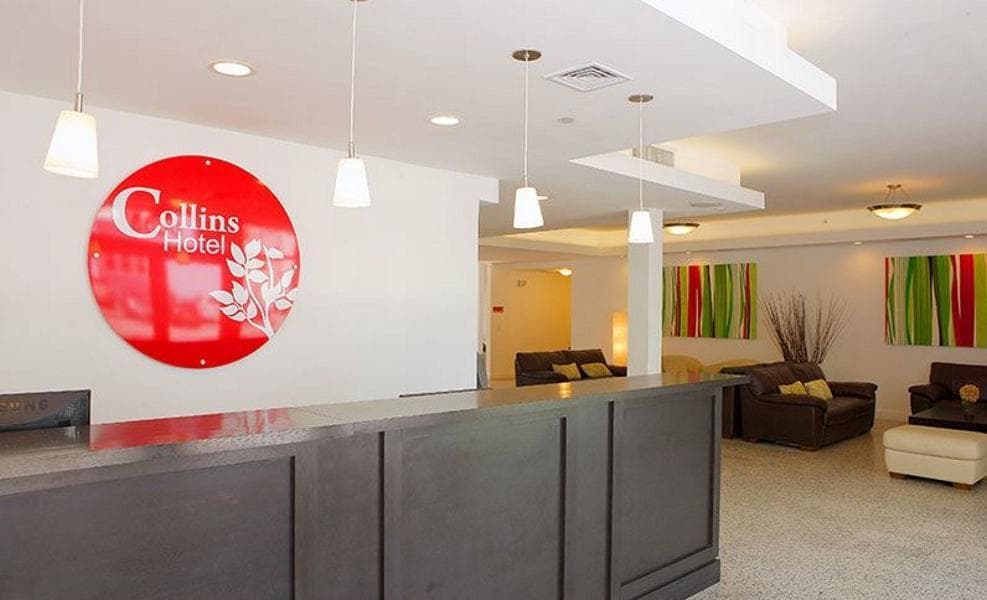 Collins Hotel