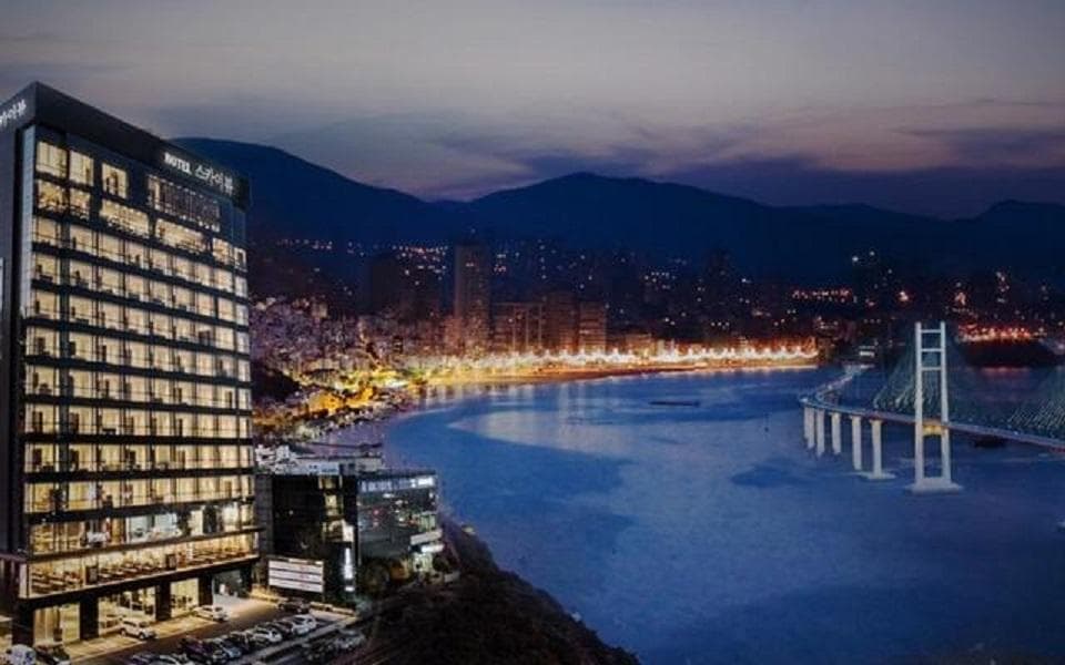 Sky View Hotel
