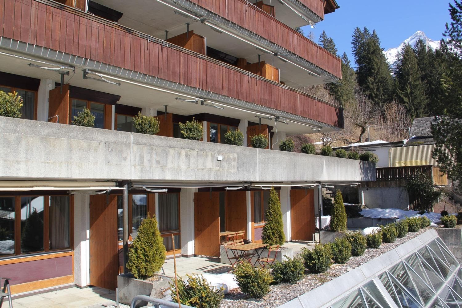 Elements Lodge