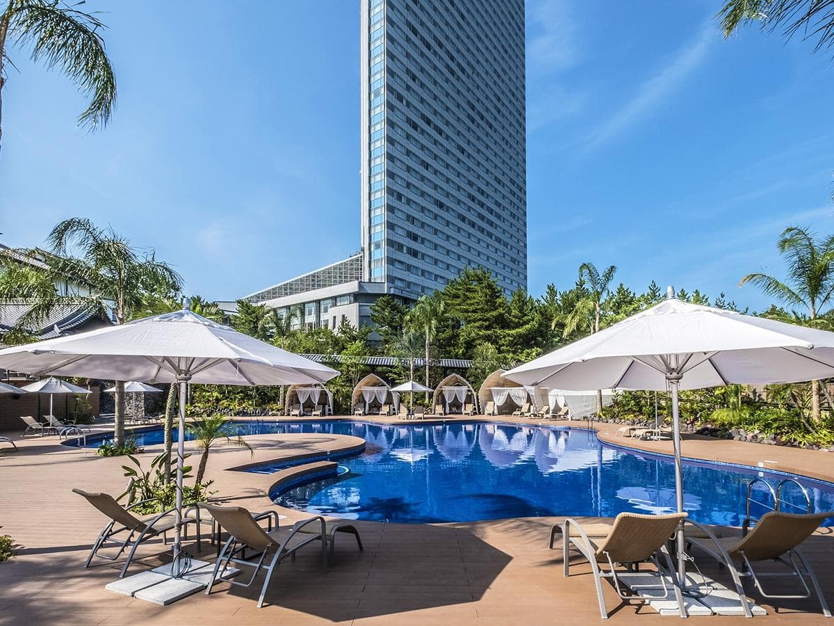 Phoenix Seagaia Ocean Tower
