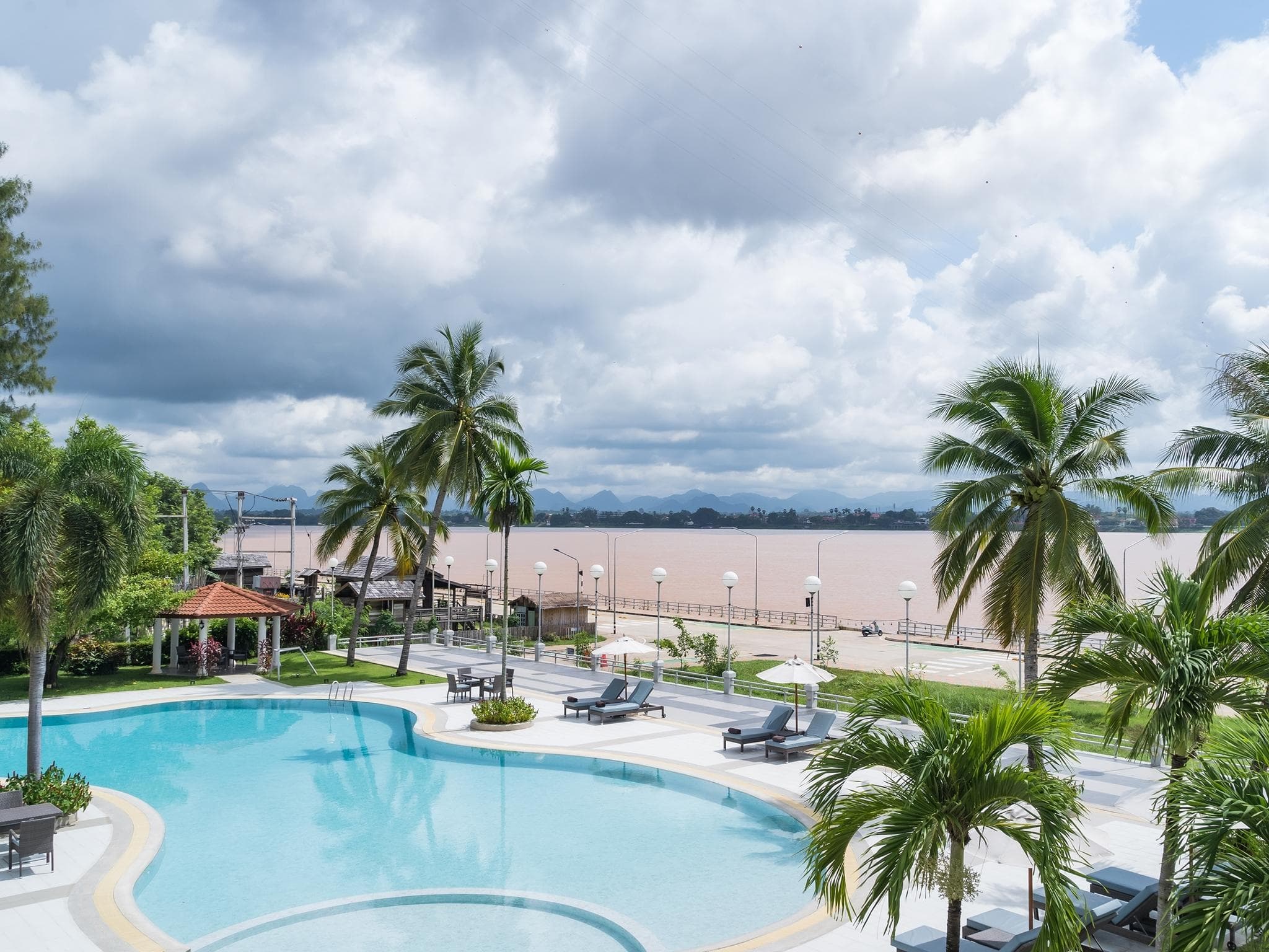 Fortune River View Hotel Nakhon Phanom