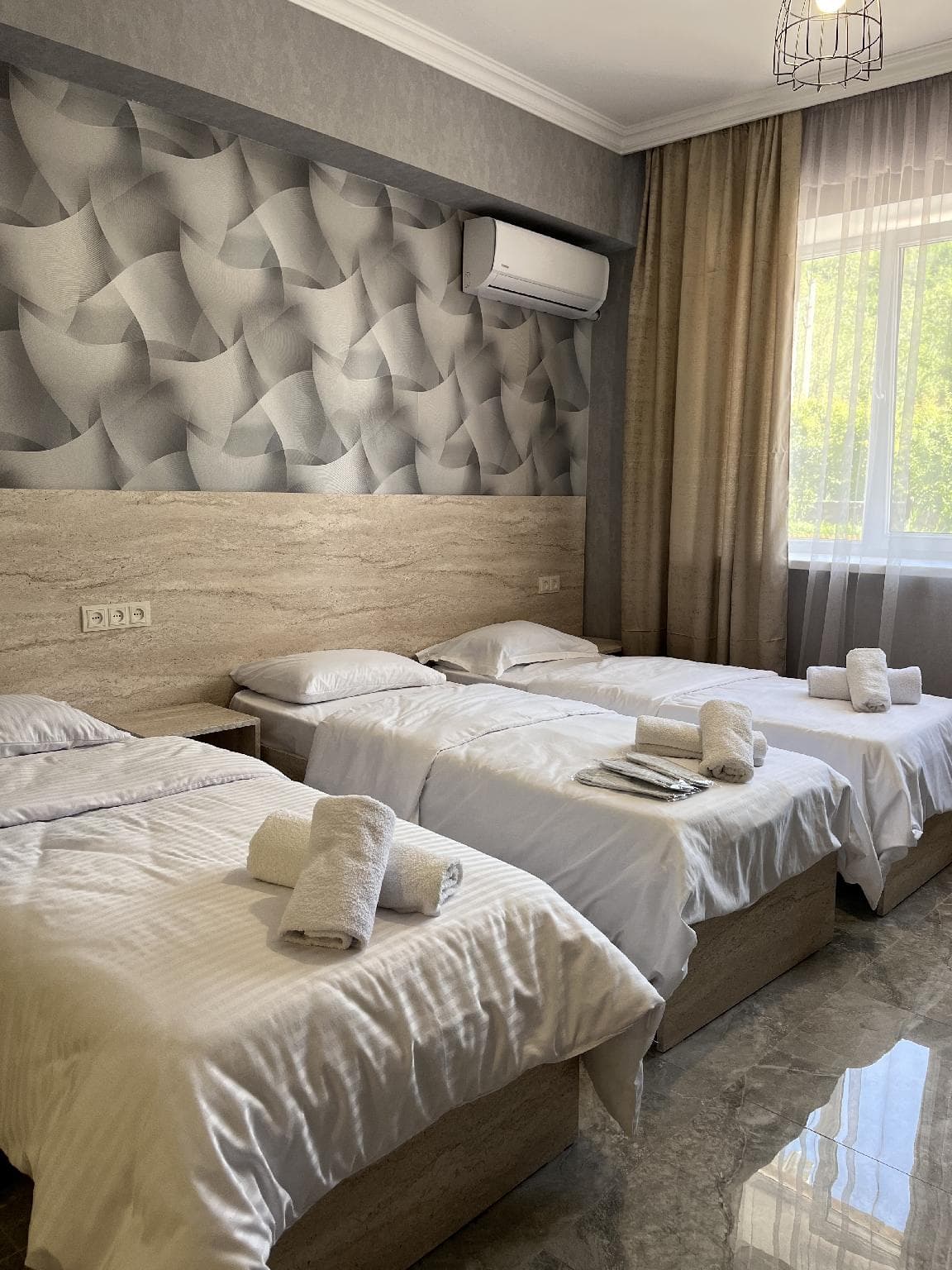 Hotel Oasis