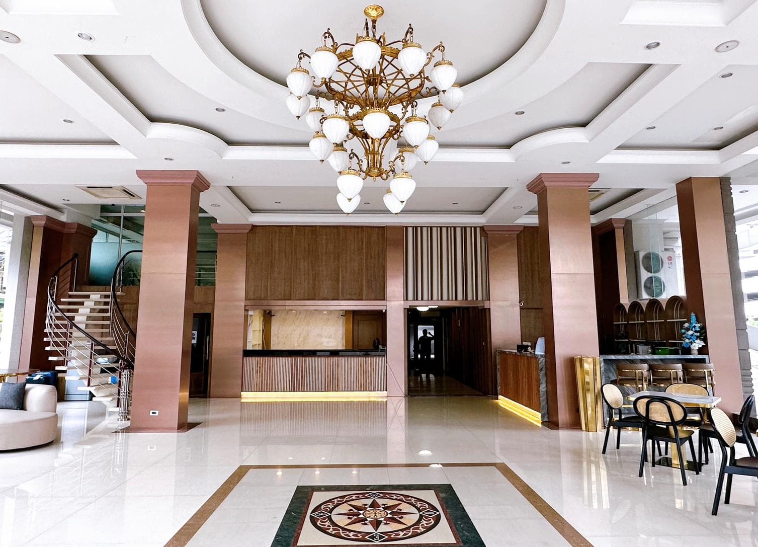 Miloft Sathorn hotel