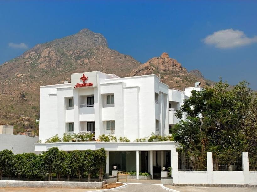 Arpanaa Hotel near Arunachaleswarar Temple