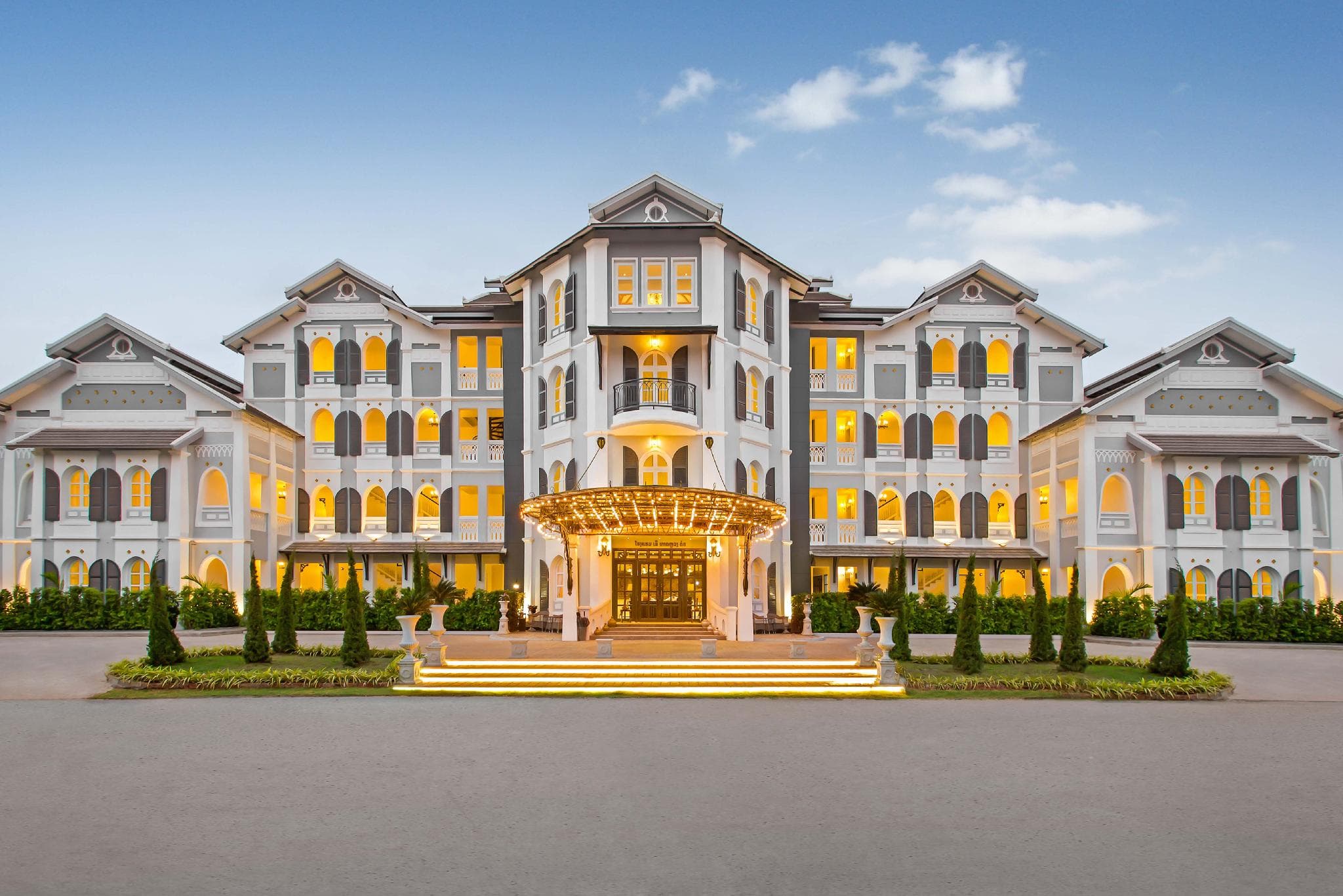 Le Thatluang D’oR Boutique Hotel
