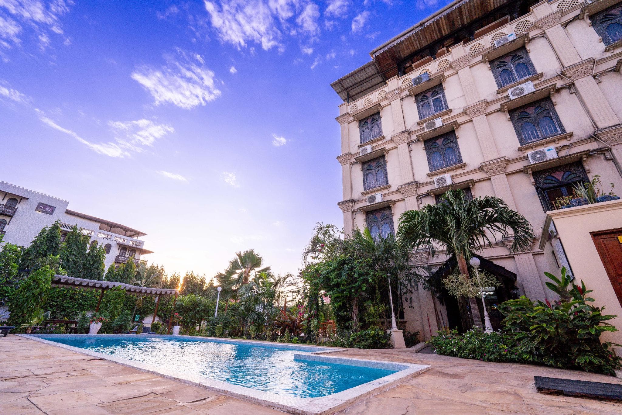 Golden Tulip Stone Town Boutique Hotel