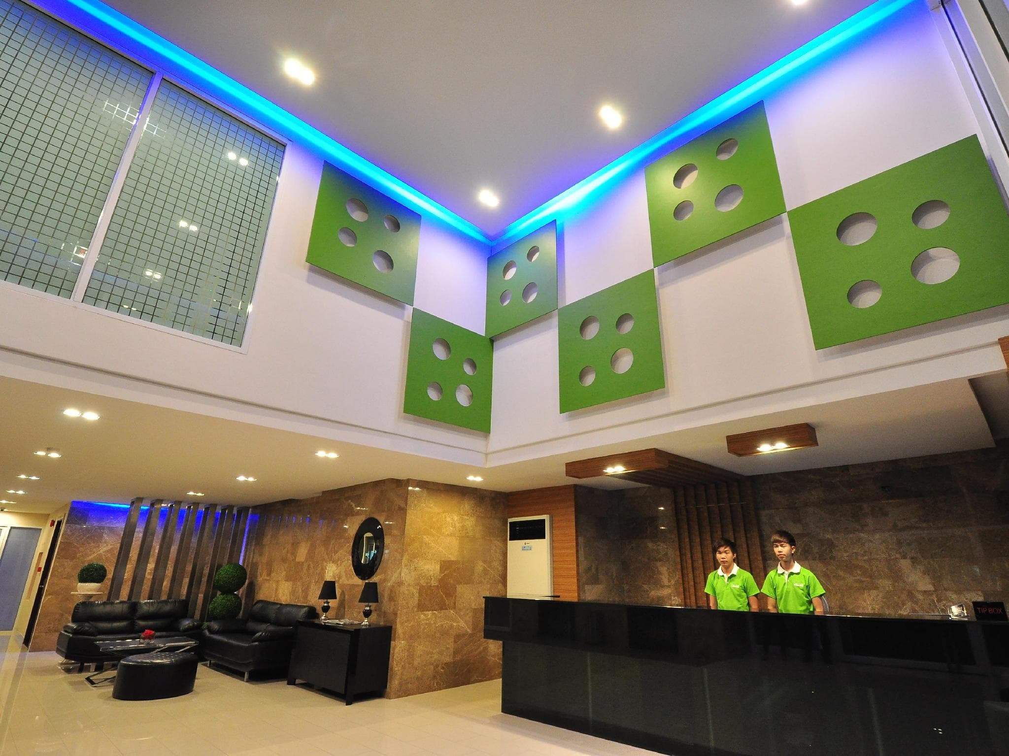 Tanzeno Hotel