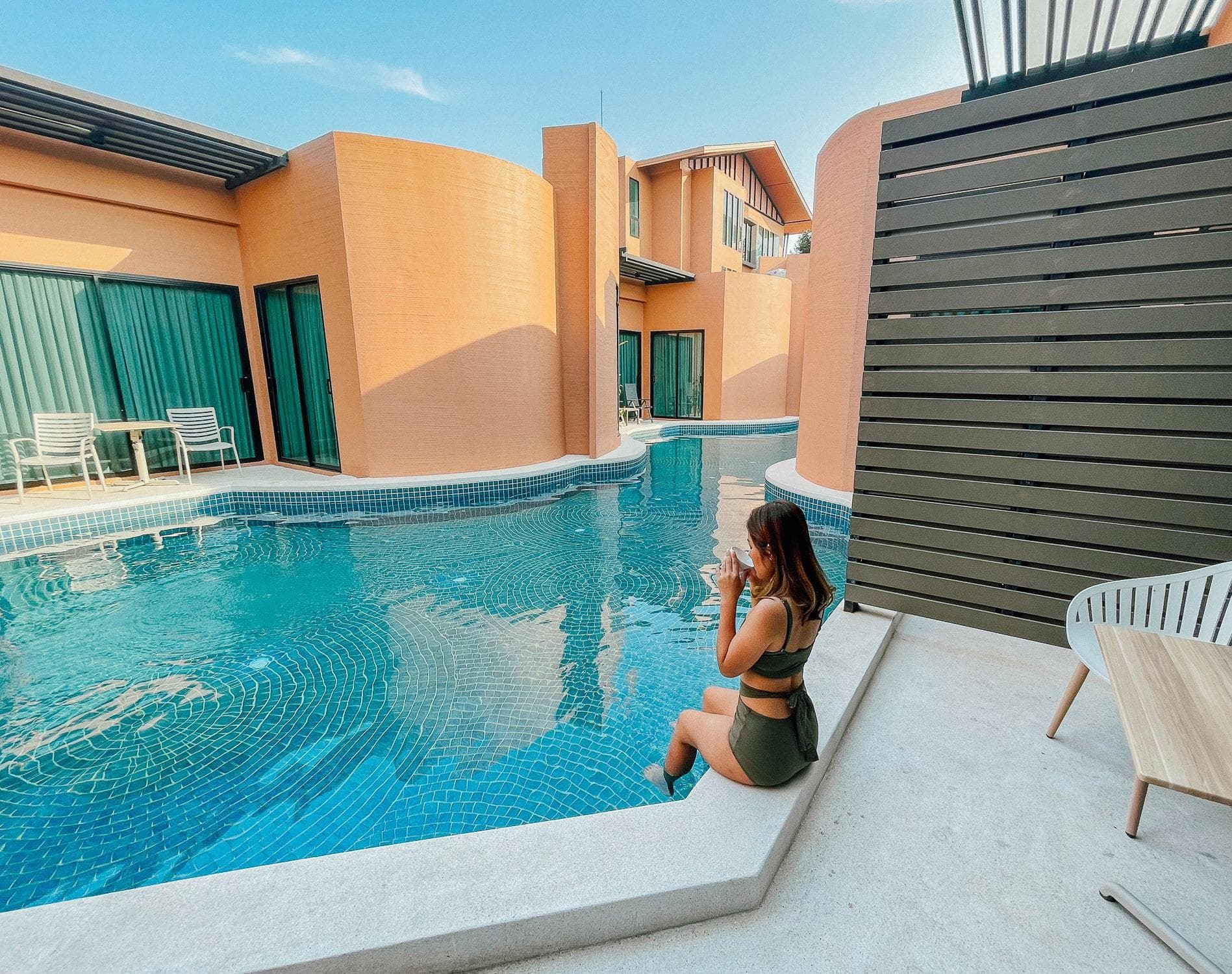 Rachabhura Hotel