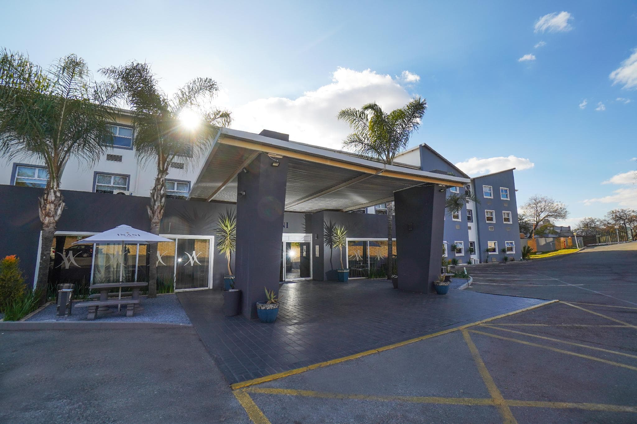 INANI Hotels Gallagher