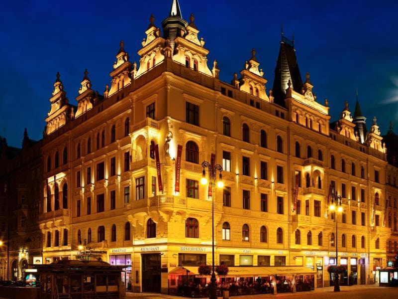 Hotel Kings Court