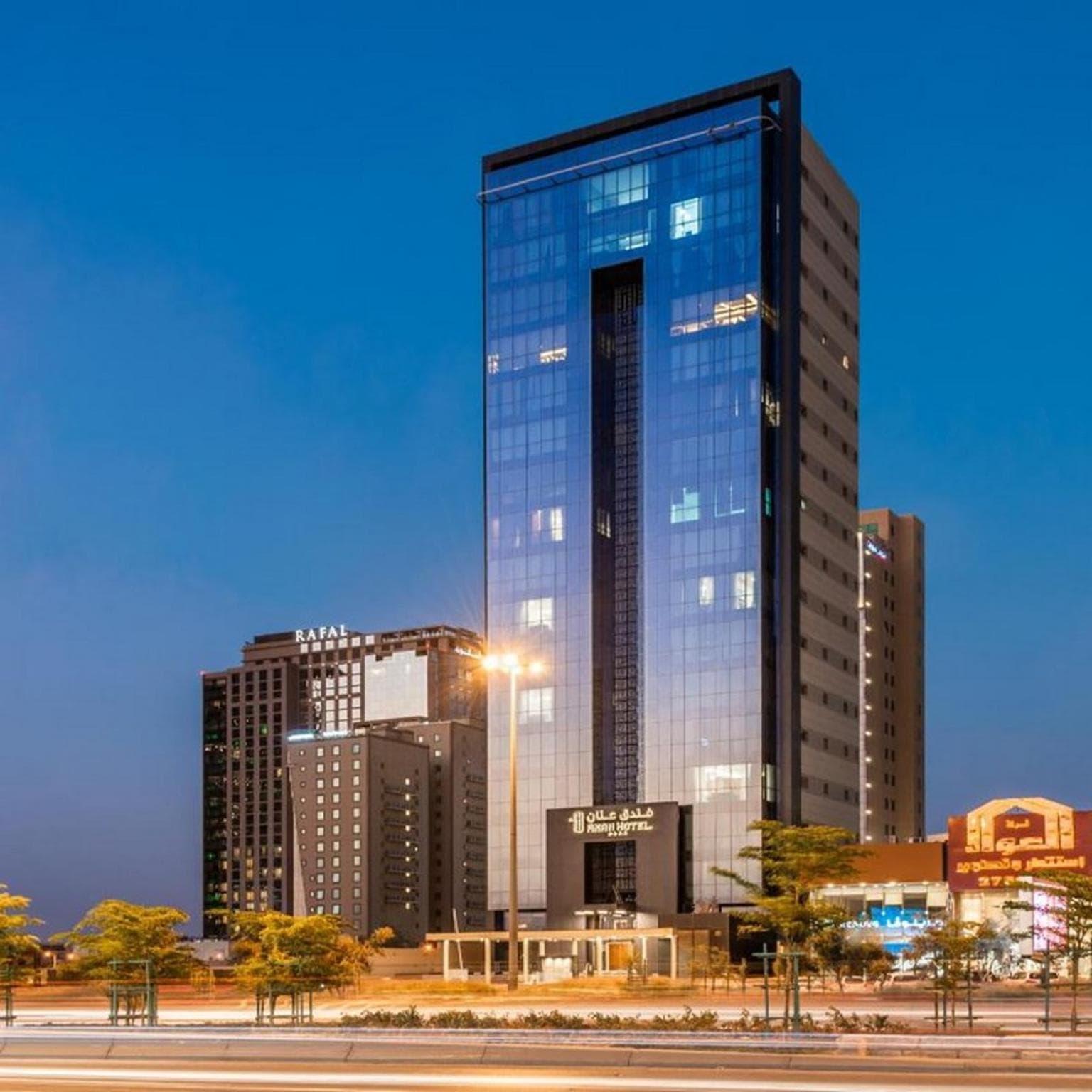 Sunday Luxury Central formerly Anan hotel