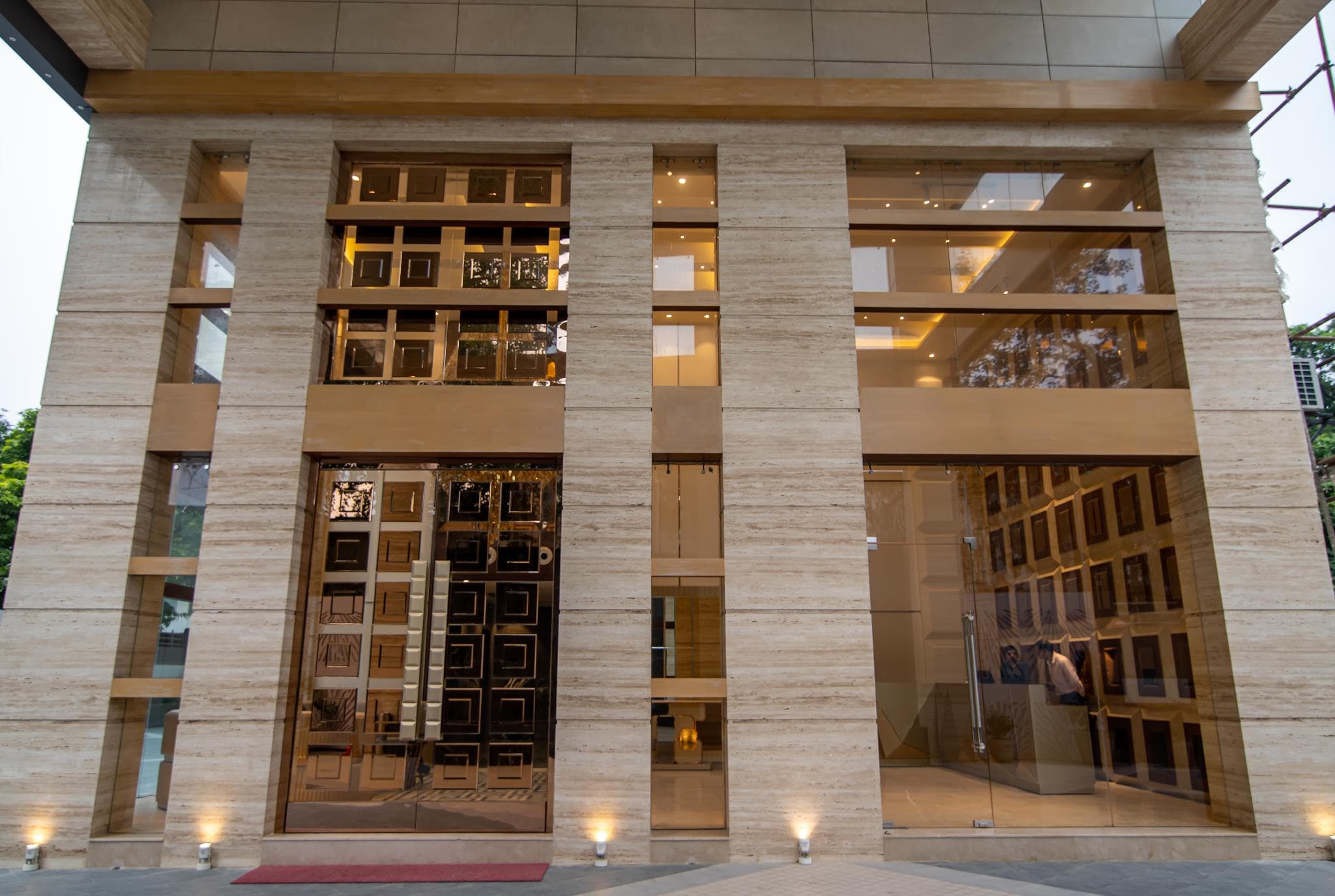 THE PRISTINE HOTEL