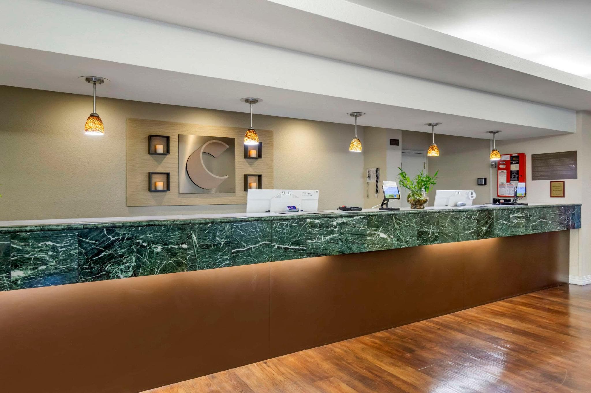 Comfort Inn & Suites Sea-Tac Airport