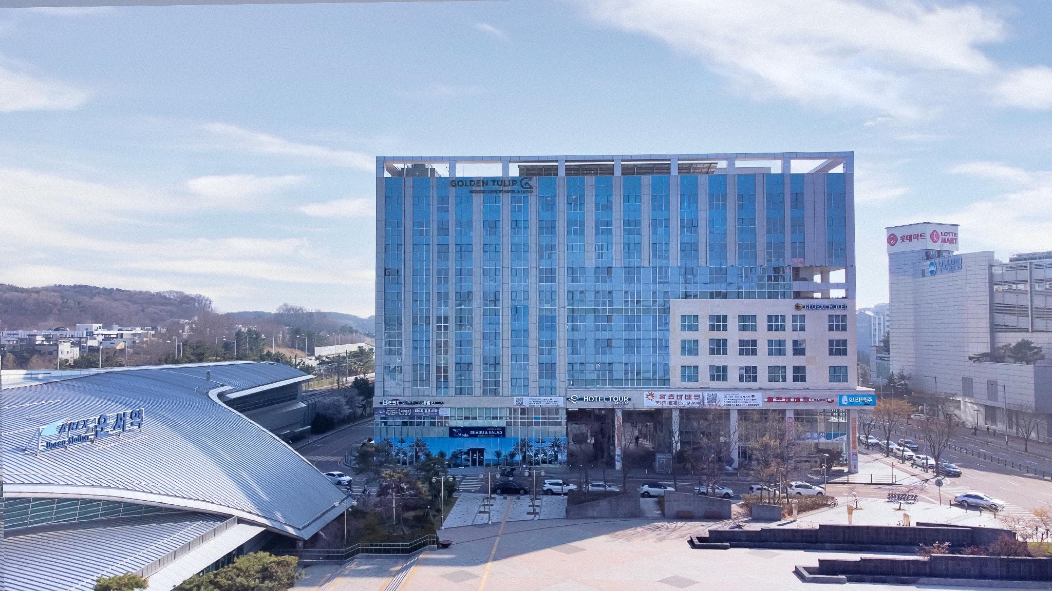 Incheon Airport Global Hotel & Suites (Unseo Station)