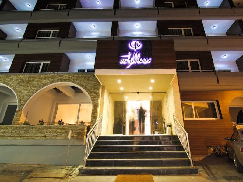 Achilleos Hotel