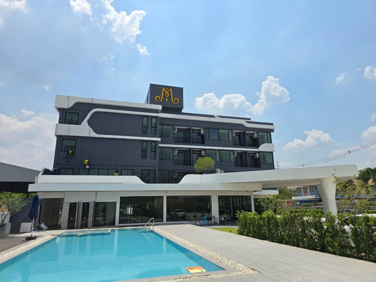 Manee Mantra Hotel, Kanchanaburi