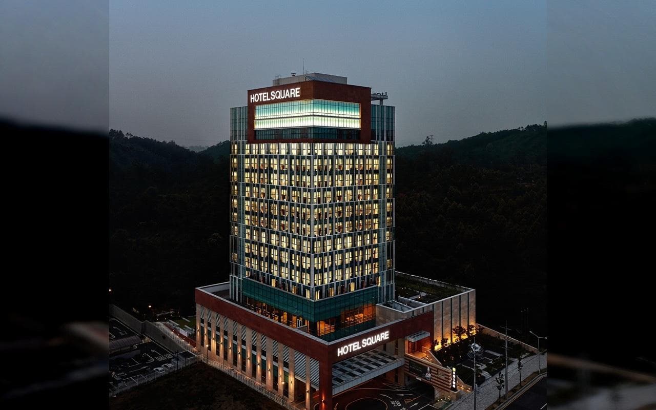 Hotel Square