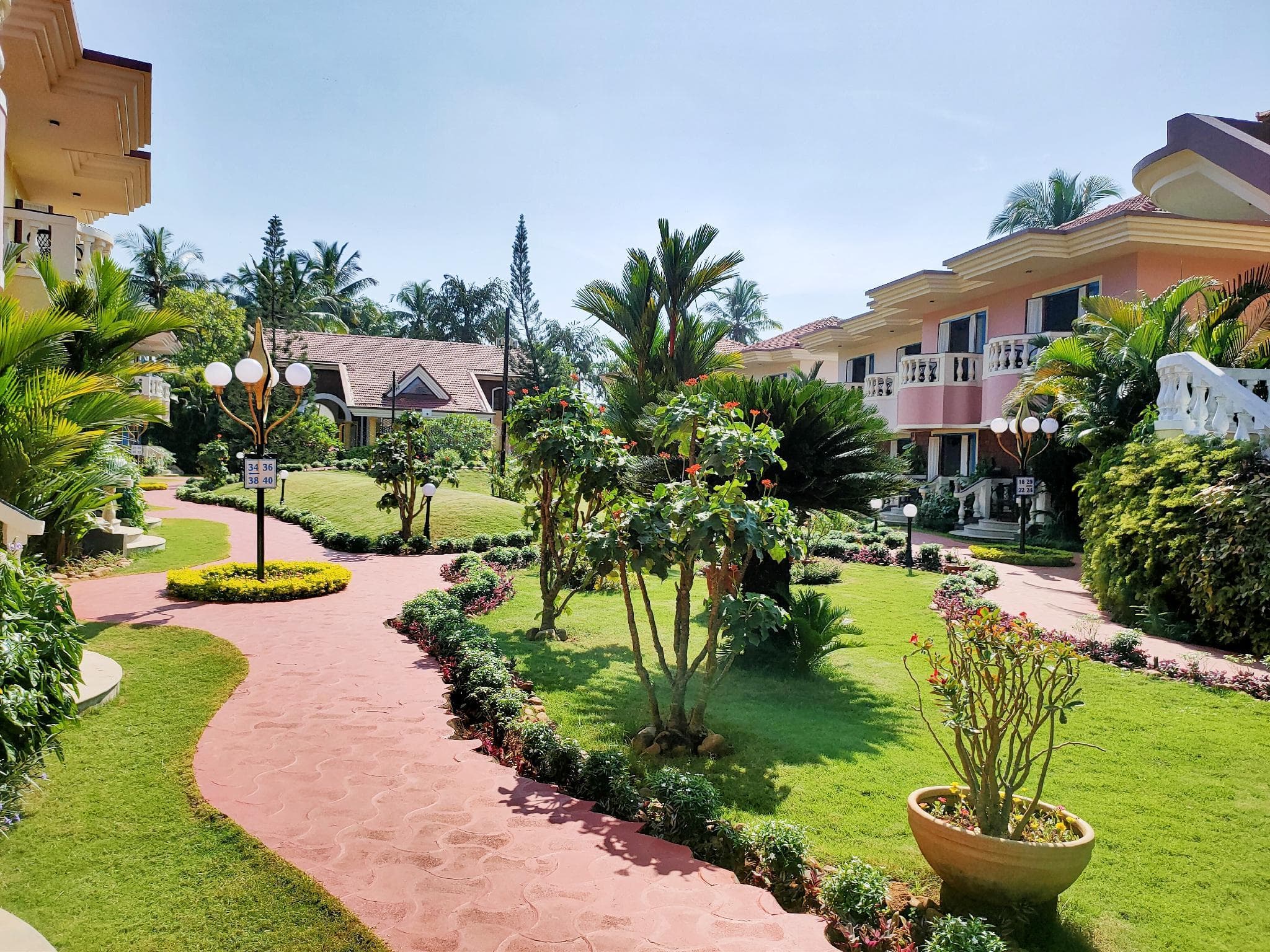 Coconut Grove Beach Resort